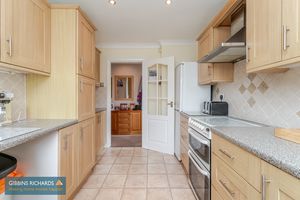 Kitchen- click for photo gallery